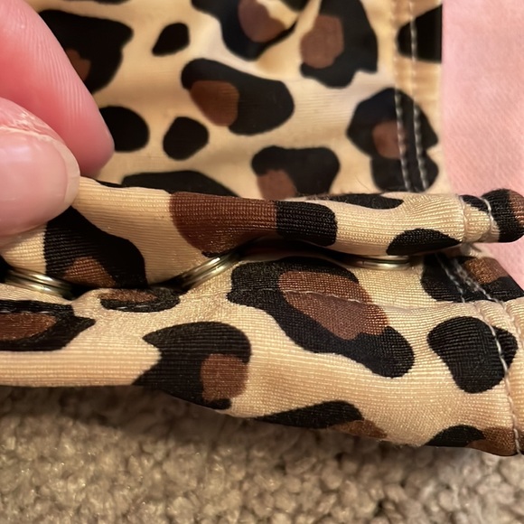 Cat & Jack 3T swimsuit leopard animal print zip up snaps short sleeve one piece - Picture 5 of 6